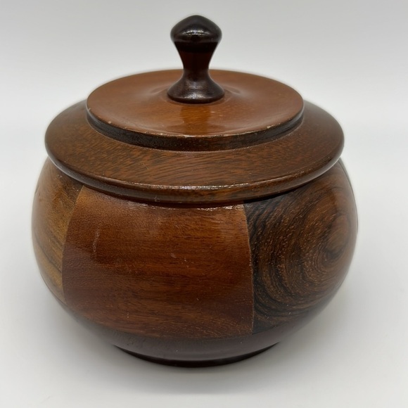 Maple Lidded Trinket Box - Picture 2 of 10